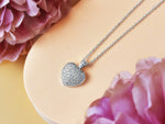 white_gold_diamond_heart_shaped_pendant_jewels_by_tarry