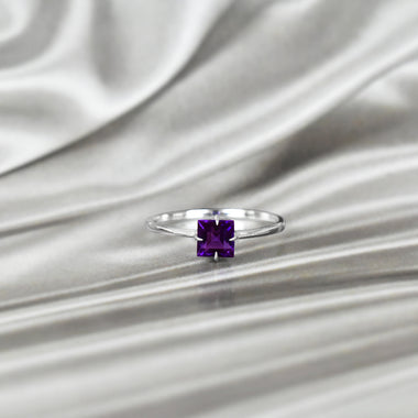 white_gold_squared_gemstone_amethyst_ring_jewels_by_tarry