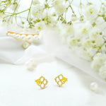 Minimlist diamond clover stud earrings/ Lucky clover earrings/ Diamond stud earrings / Gold studs/ Dainty earrings/ Gifts for her