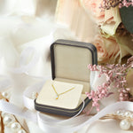 gift_marquise_diamond_necklace