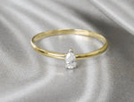 yellow_gold_0.14ctw_diamond_pear_ring_jewels_by_tarry