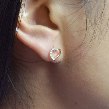 Diamond Heart Stud Earring / 18k 14k 10k Solid Gold Heart Stud / Dainty Heart Stud / Bride Earrings| / Valentine Jewelry / Anniversary Gift - Jewels By Tarry