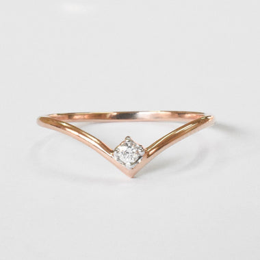 rose_gold_diamond_v_ring_jewels_by_tarry