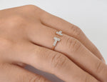 Two Bar 0.10 ctw Diamond Ring
