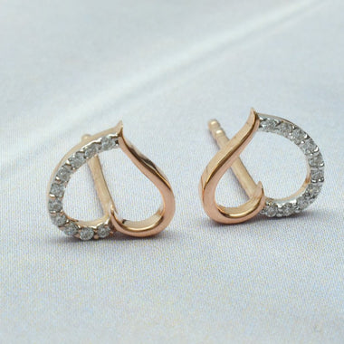 Diamond Heart Stud Earring / 18k 14k 10k Solid Gold Heart Stud / Dainty Heart Stud / Bride Earrings| / Valentine Jewelry / Anniversary Gift - Jewels By Tarry