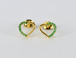 yellow_gold_stone_emerald_heart_shaped_stud_earrings_jewels_by_tarry