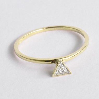 yellow_gold_diamond_triangle_arrow_jewels_by_tarry