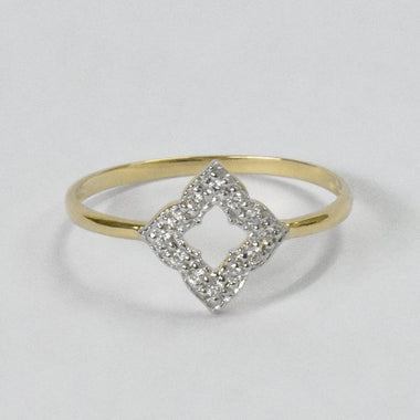 yellow_gold_diamond_clover_ring_jewels_by_tarry