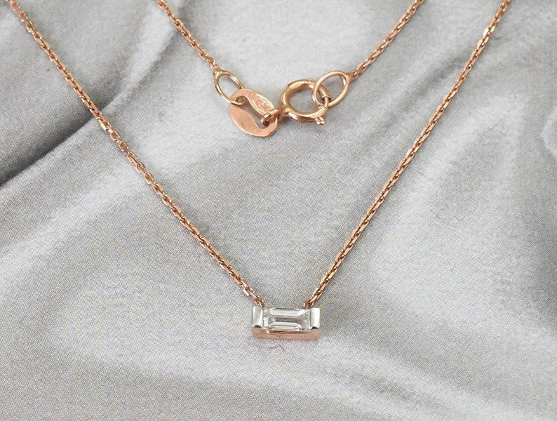 Pendant Necklaces - Next Day