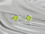 white_gold_5mm_gemstone_peridot_round_earrings_jewels_by_tarry