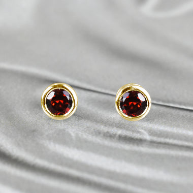 yellow_gold_5mm_gemstone_garnet_round_earrings_jewels_by_tarry
