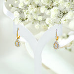 0.73 Ct Diamond Pear Shaped Drop Earrings