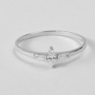 white_gold_marquise_baguette_diamond_ring_jewels_by_tarry
