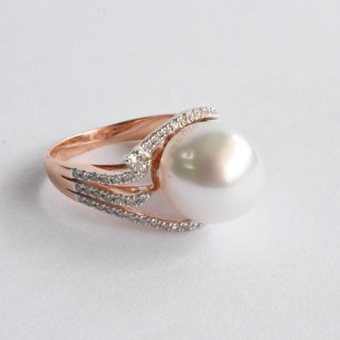 Natural Pearl Diamond Ring in 18k Solid Gold / South Sea Pearl Diamond Ring / Statement Ring / Natural diamond Ring / Wedding Ring / DR215 - Jewels By Tarry