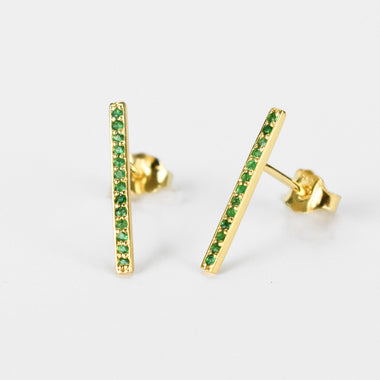 yellow_gold_stone_emerald_bar_stud_earrings_jewels_by_tarry